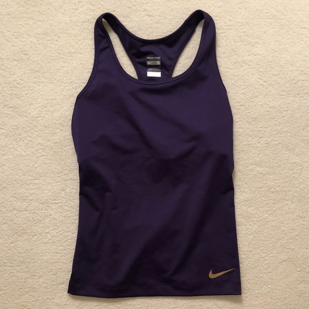 Nike Women’s Small Run Tank w/ built in bra